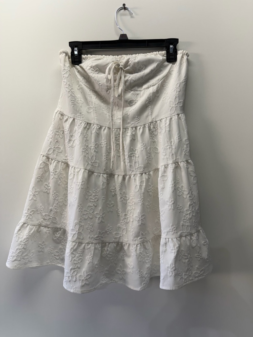 Cider white embroidered sleeveless women’s blouse with tie front
